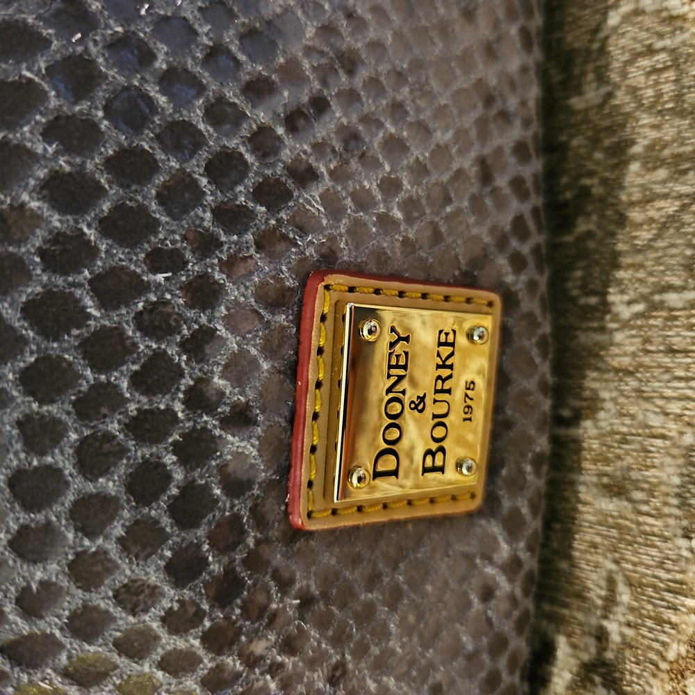 Dooney & Bourke Crossbody Bag - Picture 4 of 11